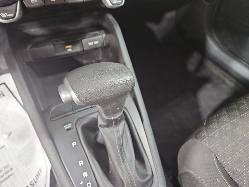 Used 2022 Kia Rio S w/ Technology Package FWD image 23