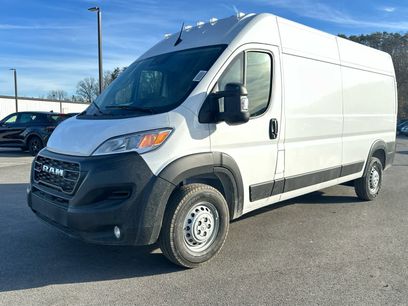 New 2025 RAM ProMaster 2500 w/ Convenience Group