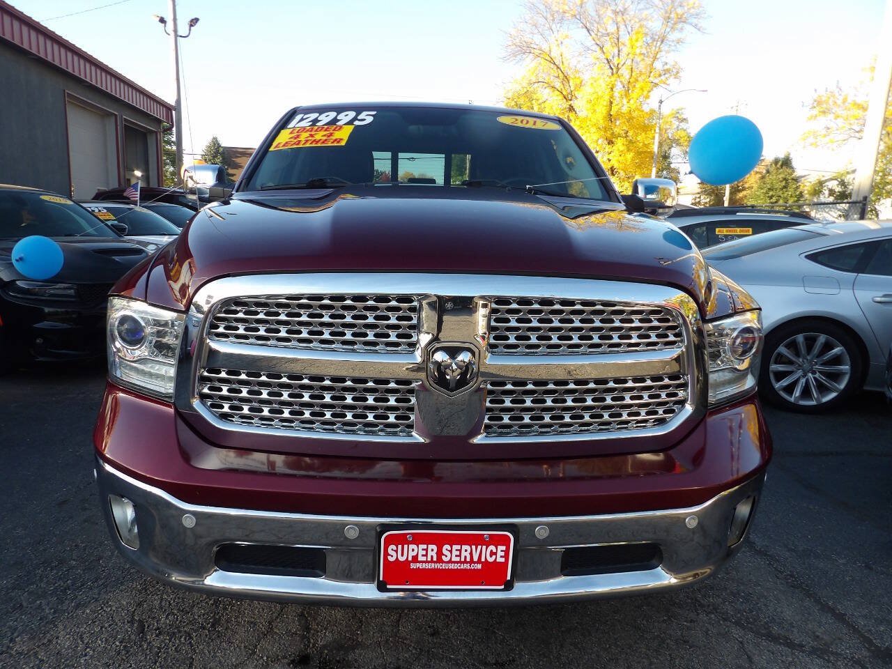 Used 2017 RAM 1500 Laramie AWD/4WD image 2