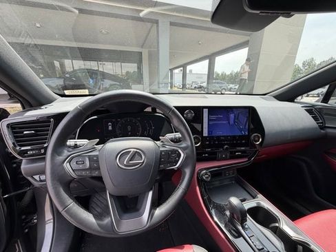 Used 2024 Lexus NX 250 FWD w/ Cold Area Package image 8