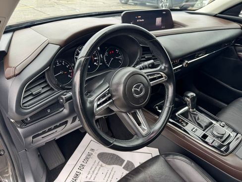 Used 2021 MAZDA CX-30 FWD 2.5 S w/ Premium Package image 17