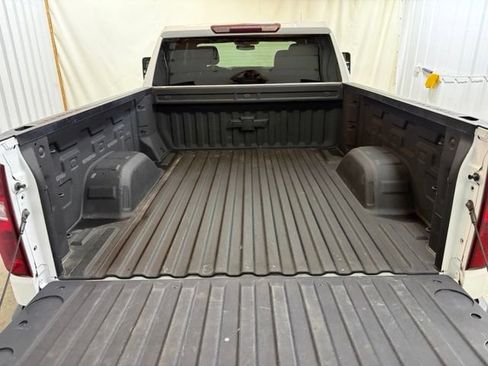 Used 2020 Chevrolet Silverado 1500 LT w/ True North Edition AWD/4WD image 11