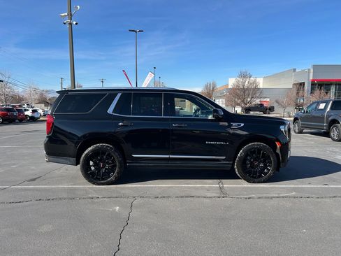 Used 2022 GMC Yukon Denali image 6