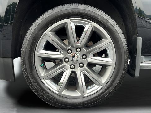Used 2016 Chevrolet Suburban LTZ AWD/4WD image 9