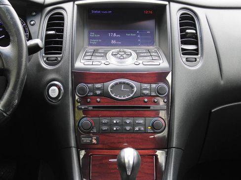Used 2017 INFINITI QX50 AWD w/ Premium Plus Package image 33