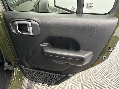 Used 2020 Jeep Wrangler Unlimited Sport AWD/4WD image 16