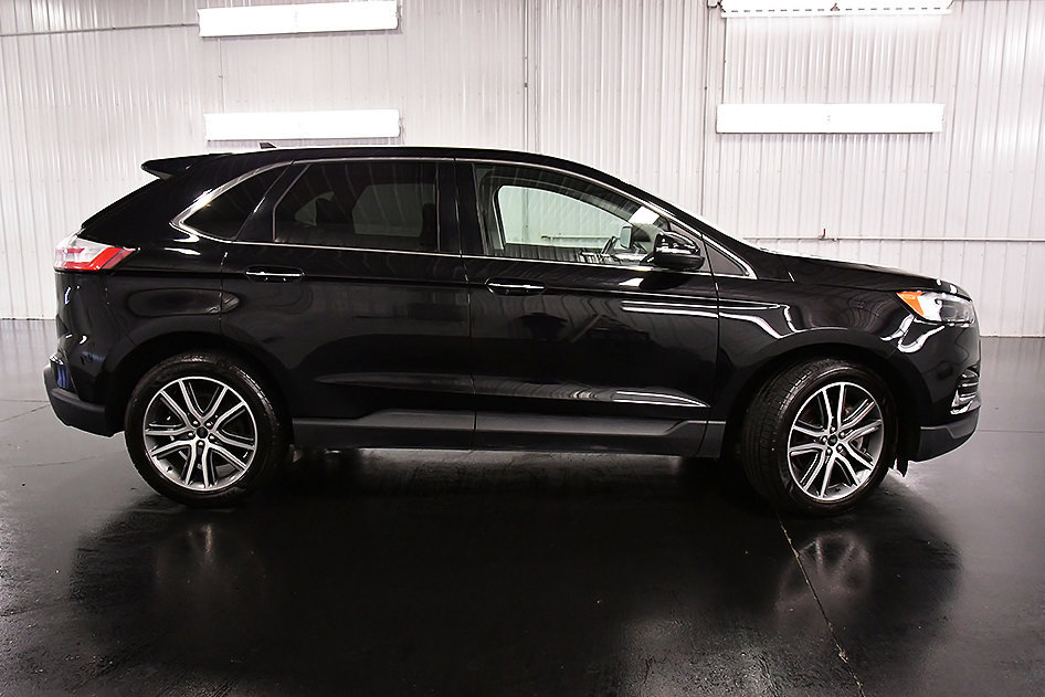 Used 2024 Ford Edge Titanium AWD/4WD image 8