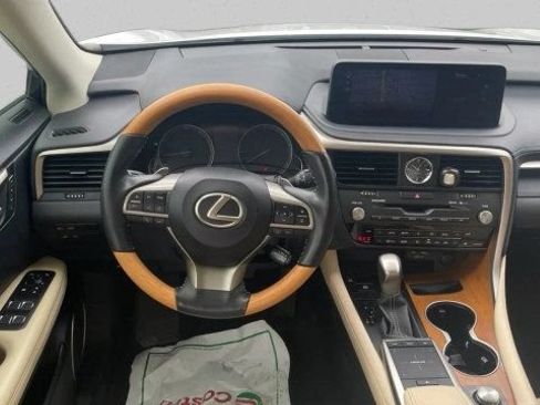 Used 2022 Lexus RX 350 FWD w/ Premium Package image 16
