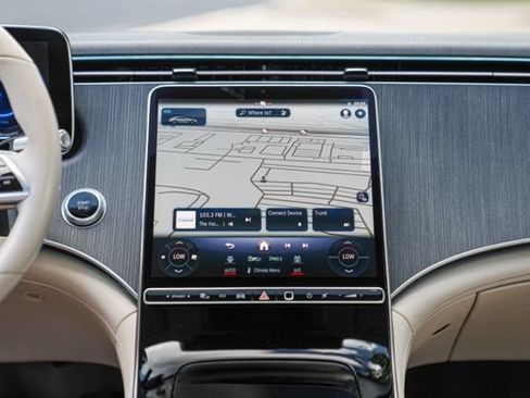 Used 2022 Mercedes-Benz EQS 450+ Sedan image 39