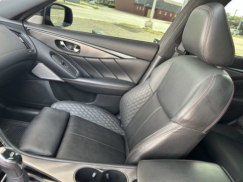 Used 2019 INFINITI Q50 Red Sport 400 w/ Sensory Package image 40