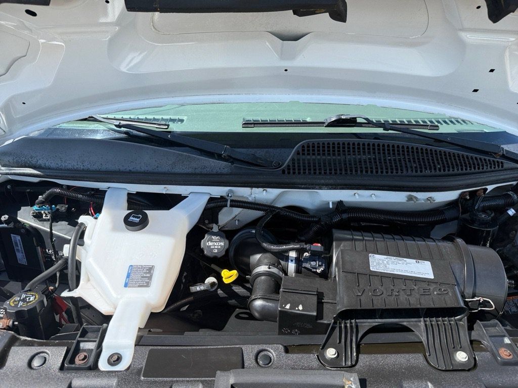 Used 2019 Chevrolet Express 3500 Extended w/ Driver Convenience Package RWD image 28