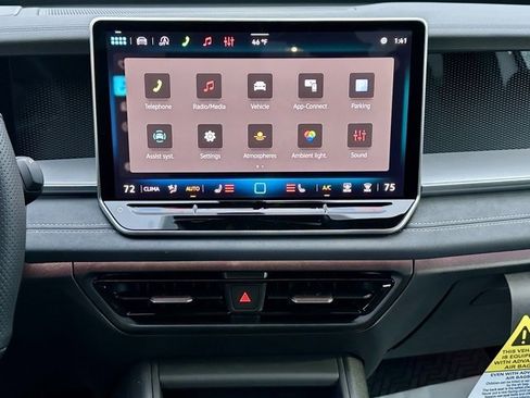 New 2026 Volkswagen Tiguan SE R-Line image 23