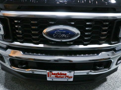 Used 2024 Ford F450 Lariat w/ Lariat Ultimate Package AWD/4WD image 4