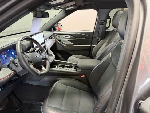 Used 2025 Ford Explorer ST w/ Sun And Sound Package AWD/4WD image 16