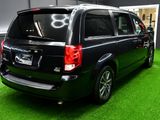 Used 2017 Dodge Grand Caravan SXT image 6