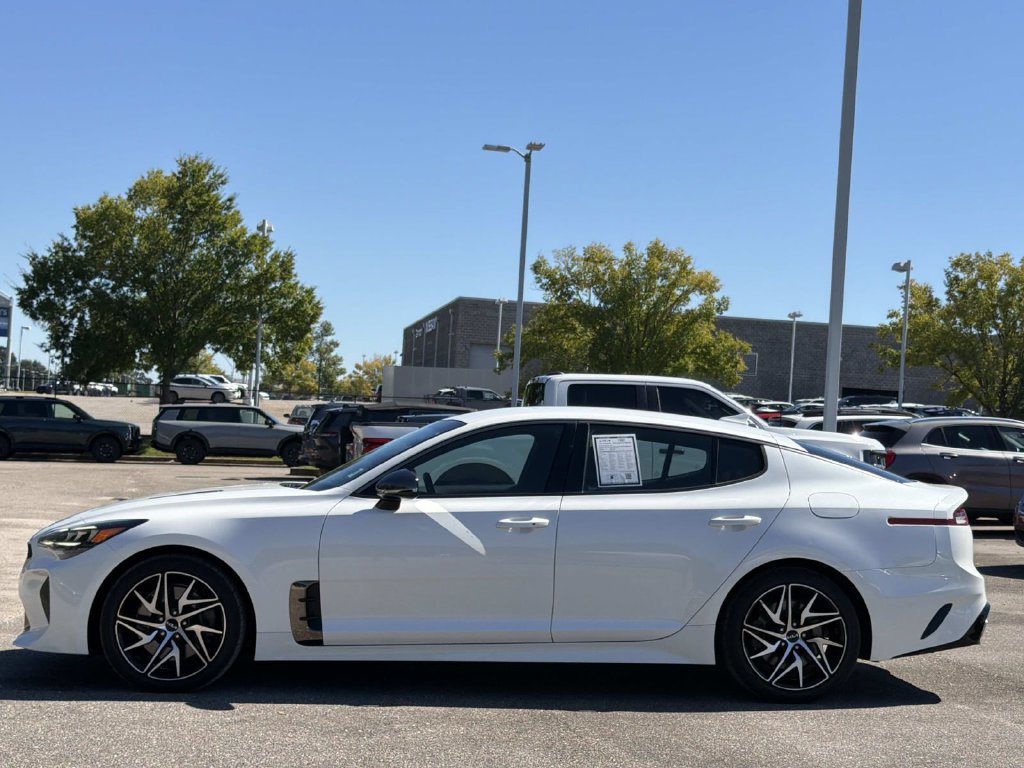 Used 2022 Kia Stinger GT-Line AWD/4WD image 7
