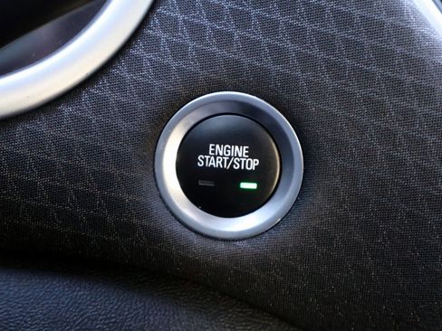 Used 2023 Chevrolet Malibu LT image 31