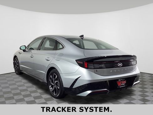 Certified 2025 Hyundai Sonata SEL image 8