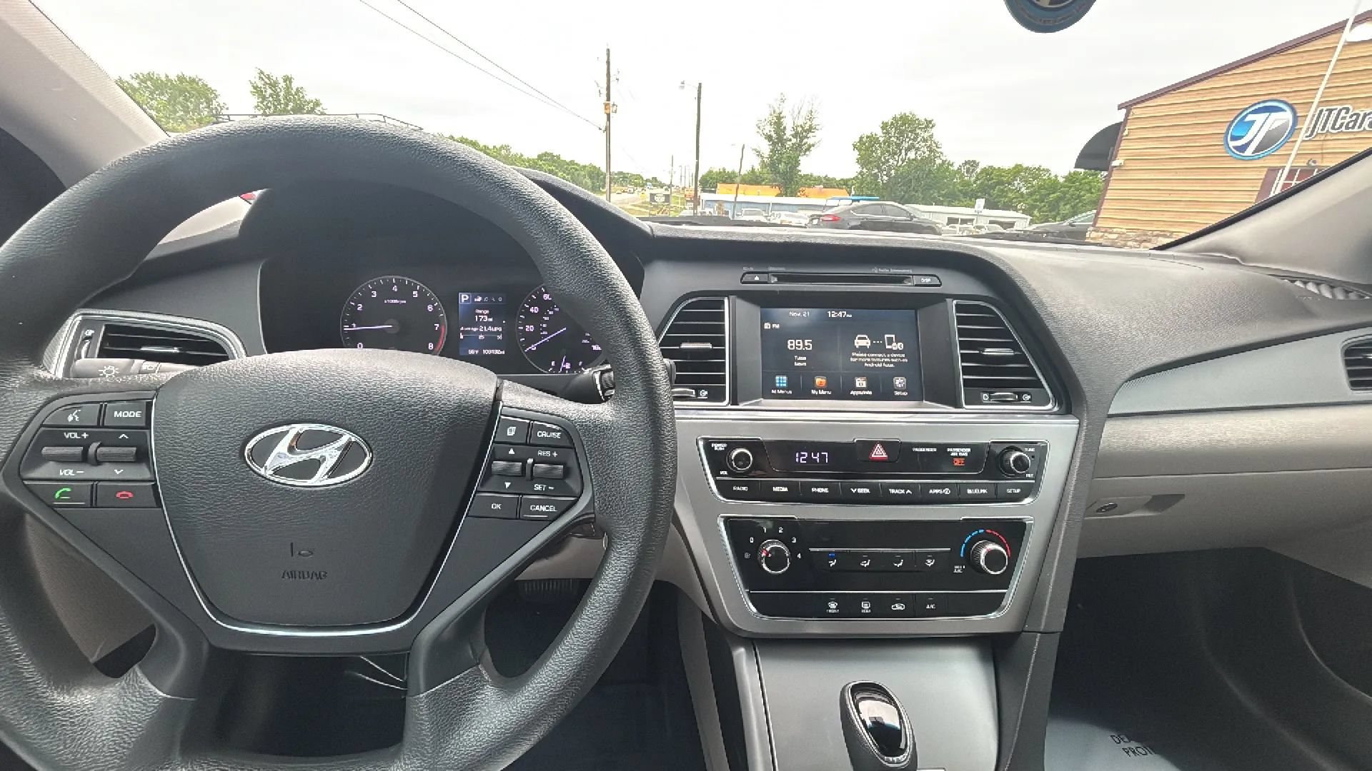 Used 2016 Hyundai Sonata SE FWD image 16