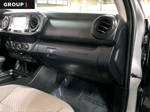 Used 2022 Toyota Tacoma SR image 15