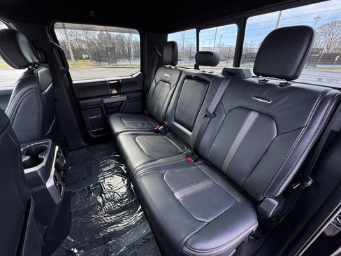 Used 2022 Ford F350 Platinum image 40