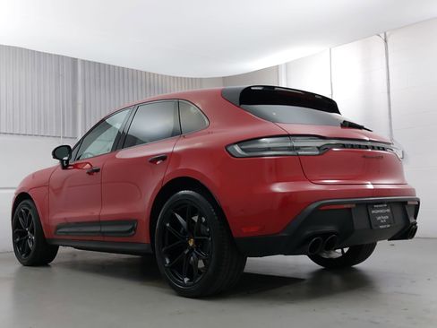 Used 2024 Porsche Macan GTS image 3
