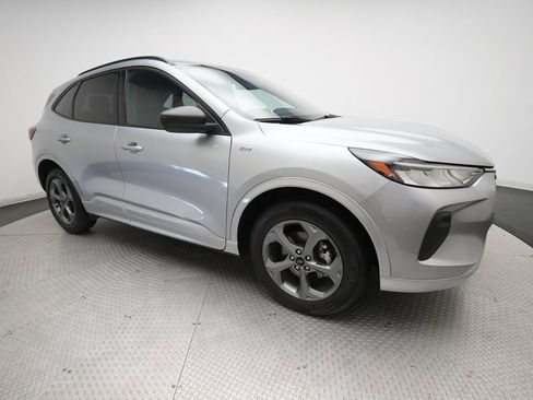 Used 2023 Ford Escape ST-Line w/ Tech Pack #1 AWD/4WD image 36