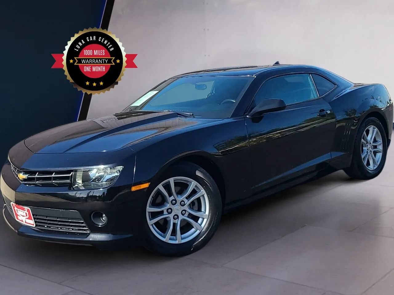 Used 2015 Chevrolet Camaro LT RWD image 1
