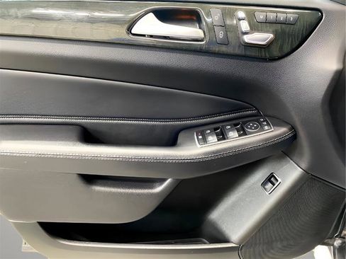 Used 2017 Mercedes-Benz GLE 43 AMG 4MATIC image 21