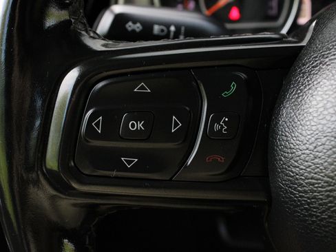 Used 2021 Jeep Gladiator Sport AWD/4WD image 28