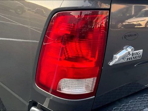 Used 2018 RAM 1500 Big Horn image 29