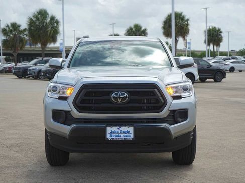 Used 2022 Toyota Tacoma SR w/ SR Convenience Package RWD image 6