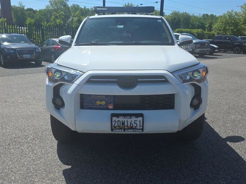 Used 2022 Toyota 4Runner SR5 w/ TRD Black Wheel Package (TMS) AWD/4WD image 2