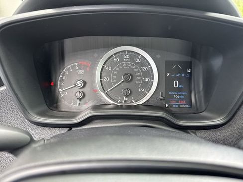 Used 2022 Toyota Corolla LE FWD image 18