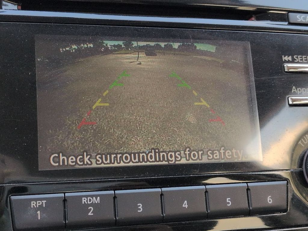 Used 2016 Nissan Rogue SV AWD/4WD image 21