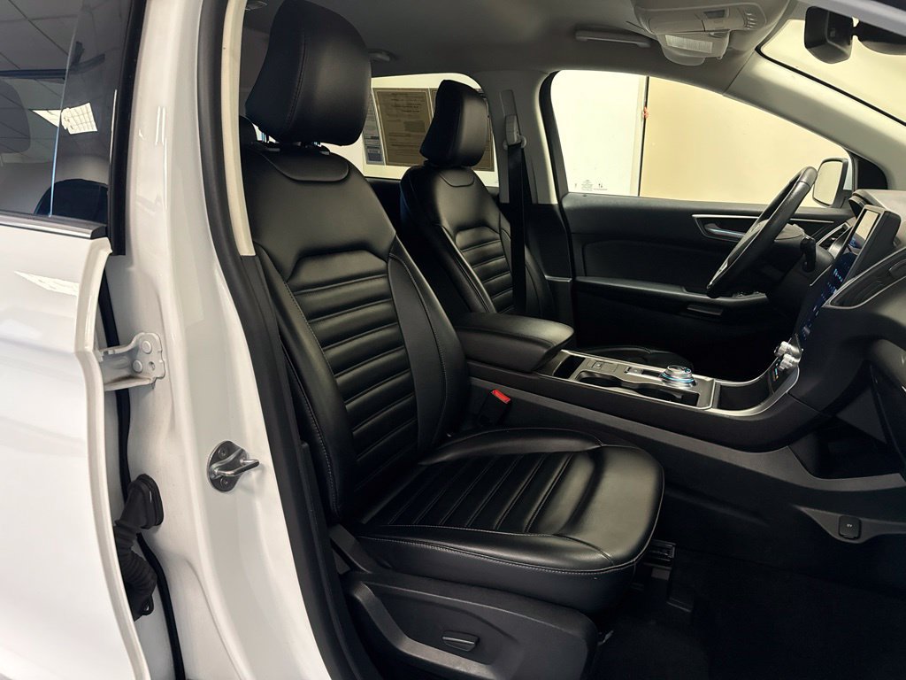 Used 2024 Ford Edge SEL AWD/4WD image 28