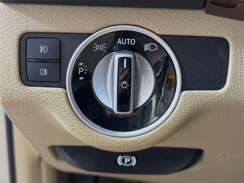 Used 2012 Mercedes-Benz GLK 350 GLK 350 image 11