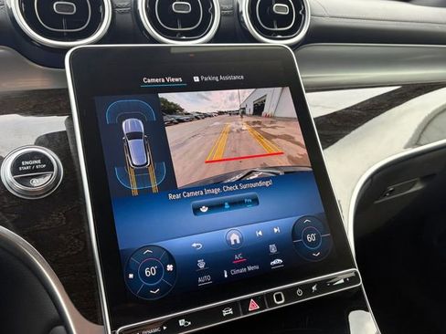 Used 2024 Mercedes-Benz GLC 300 image 10