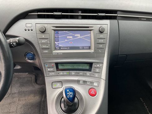 Used 2015 Toyota Prius Persona Series image 20