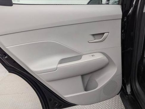 Used 2024 Hyundai Kona SEL FWD image 16