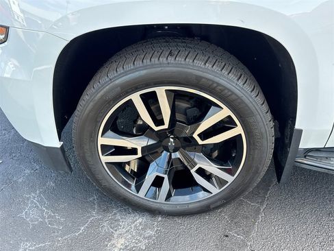 Used 2019 Chevrolet Tahoe Premier w/ RST 6.2L Performance Edition image 12