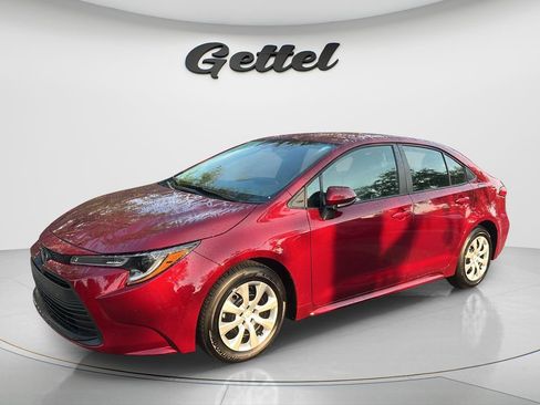 Certified 2026 Toyota Corolla LE FWD image 1