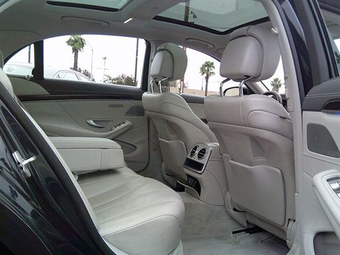 Used 2015 Mercedes-Benz S 550 4MATIC Sedan image 19