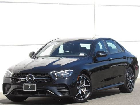 Used 2021 Mercedes-Benz E 350 4MATIC Sedan image 1