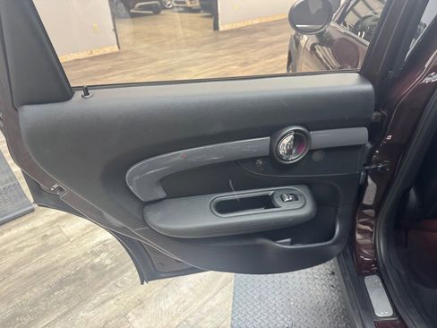 Used 2018 MINI Cooper Clubman S image 34