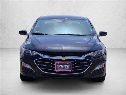 Used 2024 Chevrolet Malibu LT FWD image 2