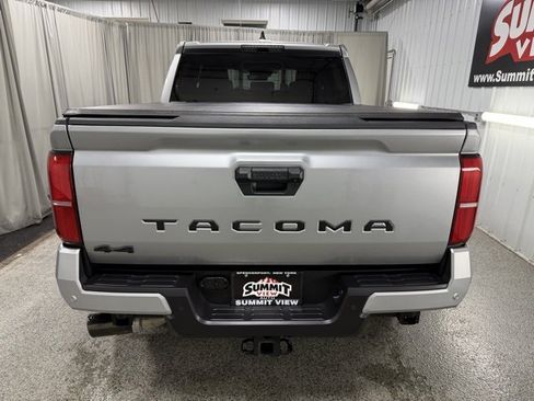 Used 2024 Toyota Tacoma TRD Off-Road image 5