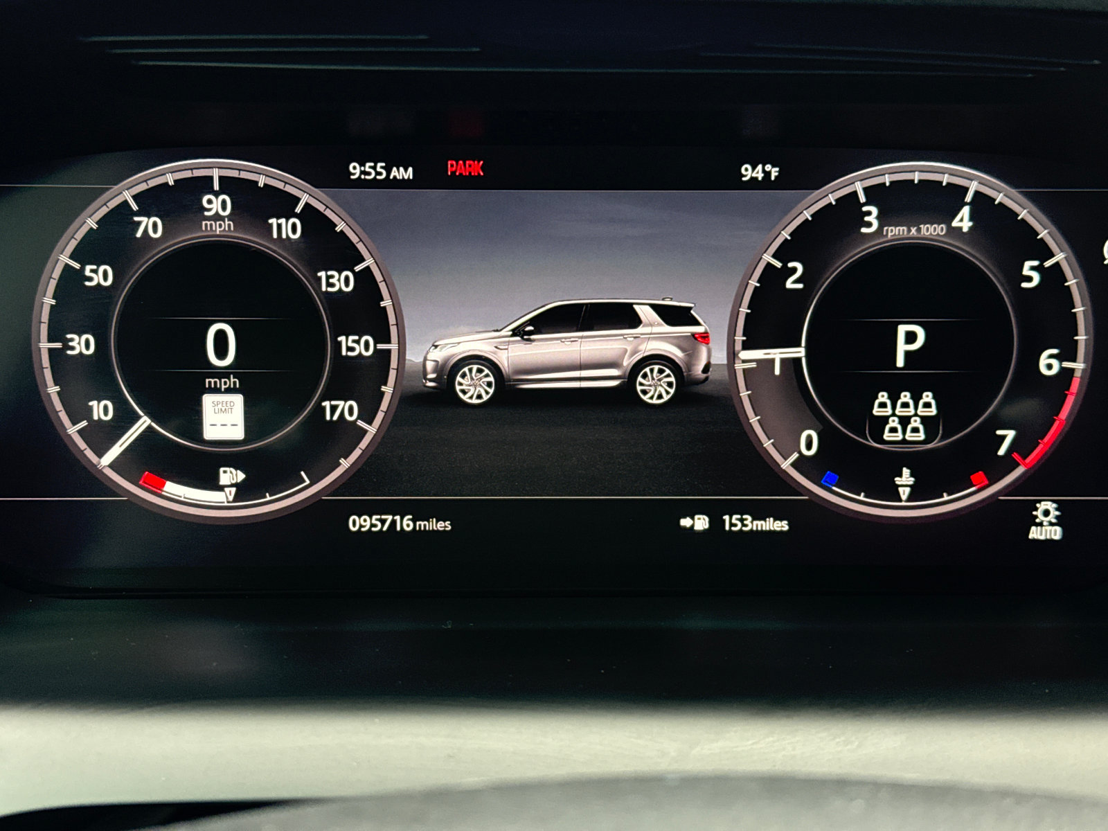 Used 2020 Land Rover Discovery Sport SE R-Dynamic AWD/4WD image 22