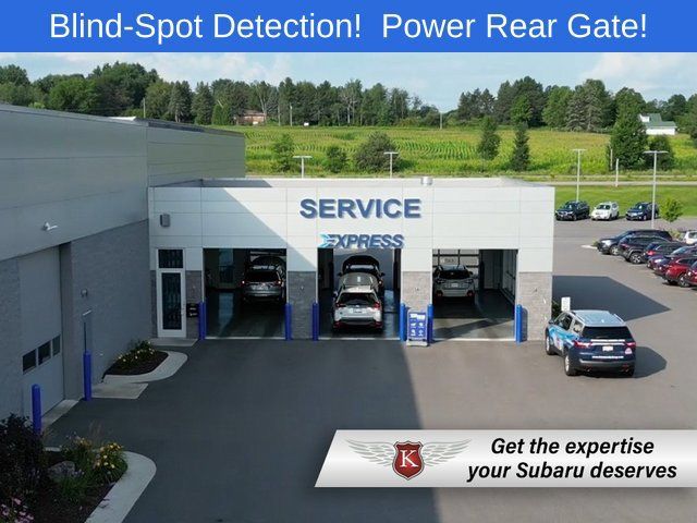 Used 2023 Subaru Forester Premium AWD/4WD image 32