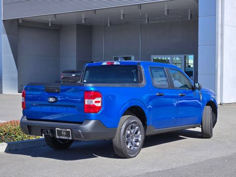 Used 2026 Ford Maverick XLT FWD image 4
